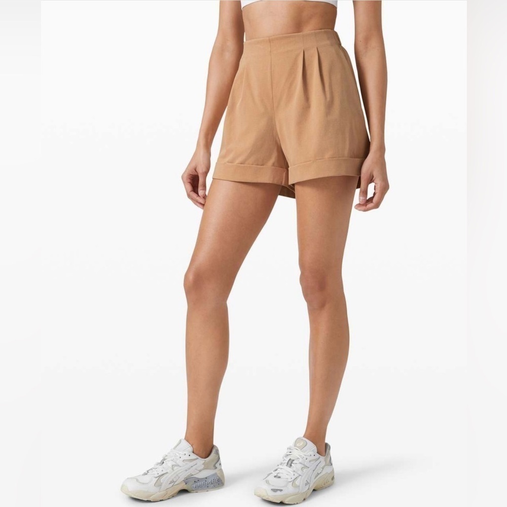 Lululemon - 2020 Practical Play Short 3.5"